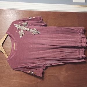 Archaic tshirt size large